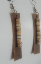 Load image into Gallery viewer, Stone and leather earrings