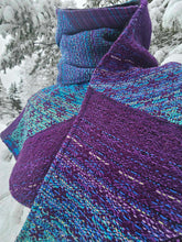 Charger l&#39;image dans la galerie, Scarf / Shawl Snowflakes