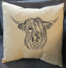 Load image into Gallery viewer, Highland Cow Throw Pillow