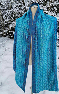 Shawl blue and aqua