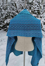 Charger l&#39;image dans la galerie, Shawl blue and aqua