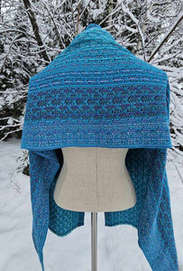 Shawl blue and aqua