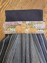 Charger l&#39;image dans la galerie, Brigittes Famous Dish Towels - Stove Handle Edition
