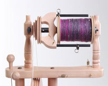 Charger l&#39;image dans la galerie, Ashford Traveller 3 Spinning Wheel