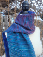 Load image into Gallery viewer, Scarf winter blues/green