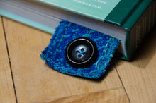 Load image into Gallery viewer, Woven Book Mark Black Button